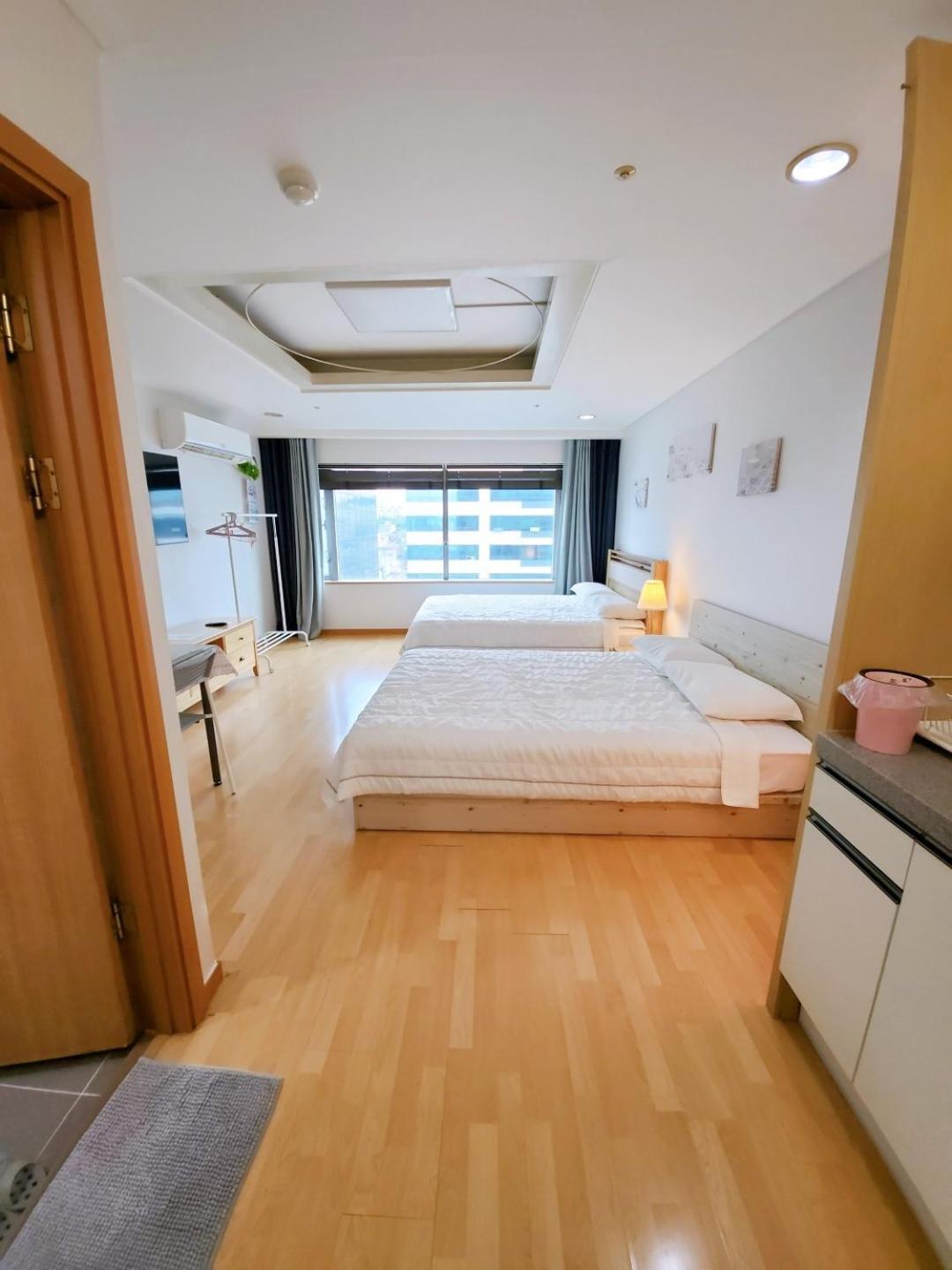 Hongdae Residence-2 1Min From Hongik Uni Station Exit #1 Seoul Exterior foto