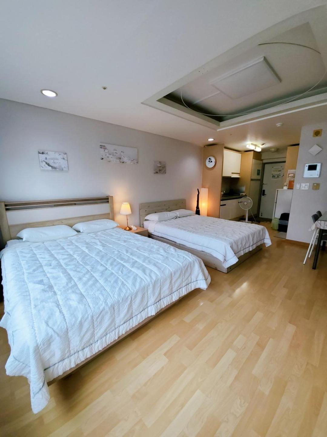 Hongdae Residence-2 1Min From Hongik Uni Station Exit #1 Seoul Exterior foto
